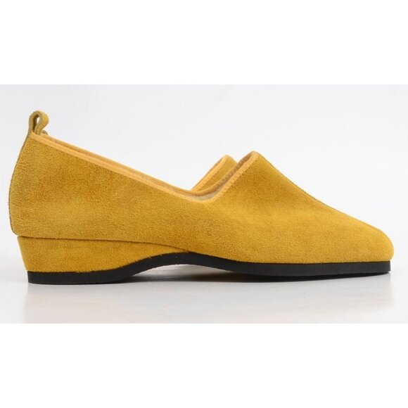 Vintage 60's Daniel Green Soft Suede Mustard Yellow Slip On Slipper Size 7 NEW - Picture 2 of 11